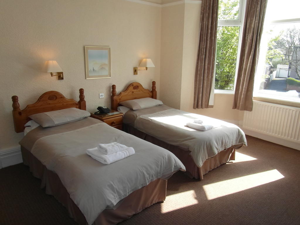 Lisdoonie Hotel Barrow-in-Furness Eksteriør billede