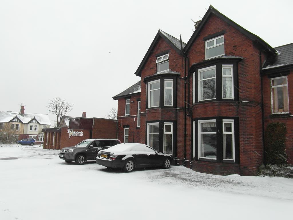 Lisdoonie Hotel Barrow-in-Furness Eksteriør billede