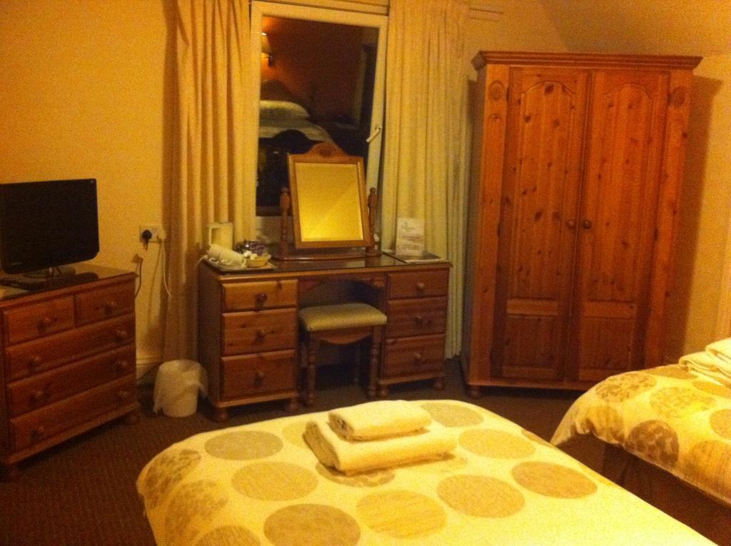 Lisdoonie Hotel Barrow-in-Furness Værelse billede