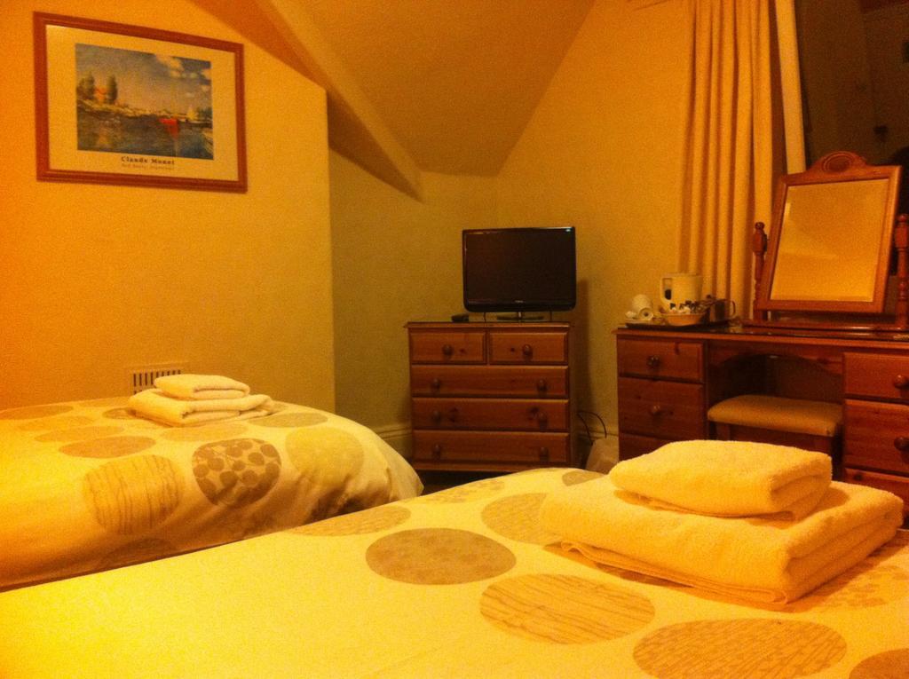 Lisdoonie Hotel Barrow-in-Furness Værelse billede